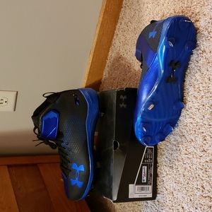 Under Armor baseball cleats